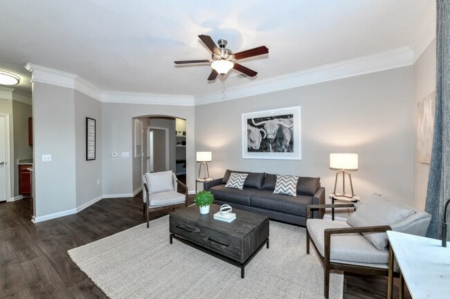 Building Photo - Tucked Away Gem with Character & Charm