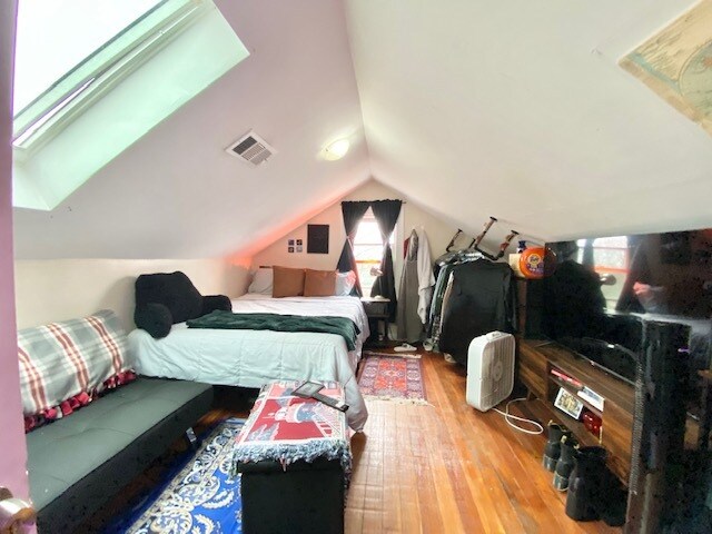 Building Photo - 152 Parker Hill Ave