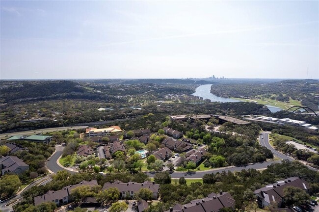 Building Photo - 6000 Shepherd Mountain Cove
