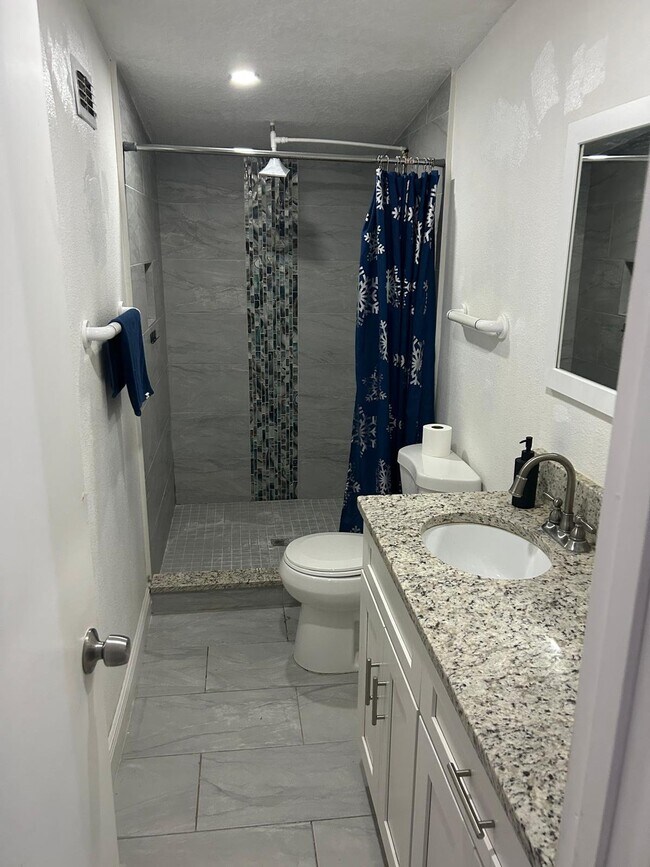 Building Photo - 4770 Naranja Way