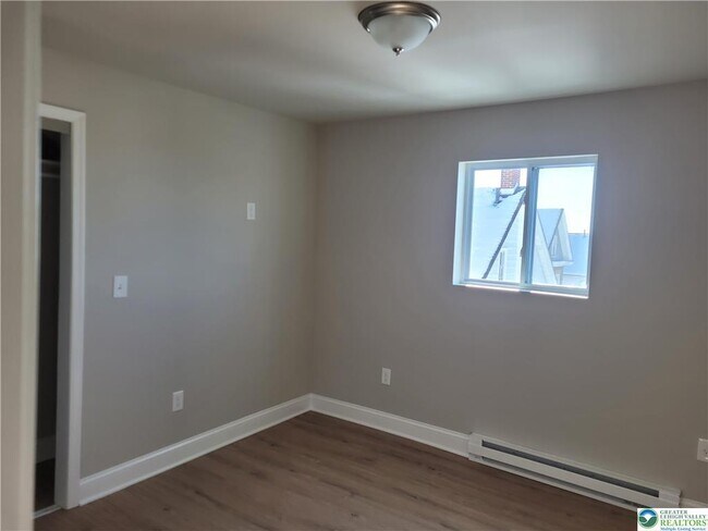 Building Photo - 2006 Washington Ave