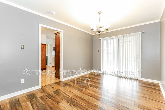 Building Photo - 7 Ebbtide Ln