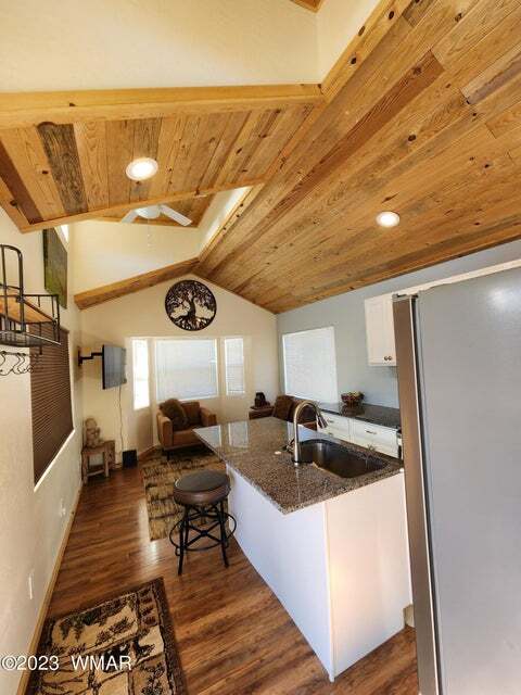 Building Photo - 1412 Amanda Dr