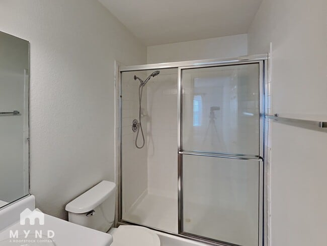Building Photo - 8042 Laurena Ave