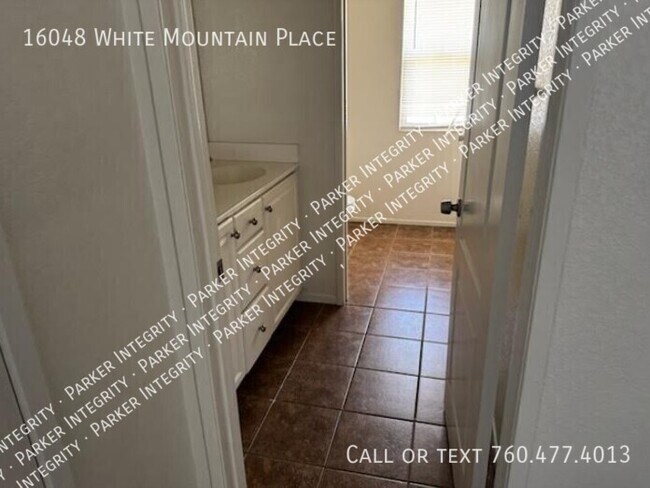 Building Photo - 16048 White Mountain Pl