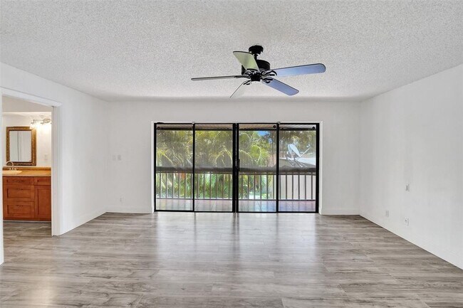 Building Photo - 103 Heatherbrook Way