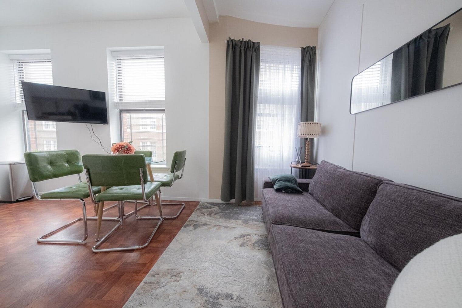 Building Photo - 240 W 112th St