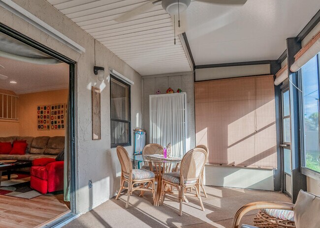 Building Photo - 1903 NE Media Ave