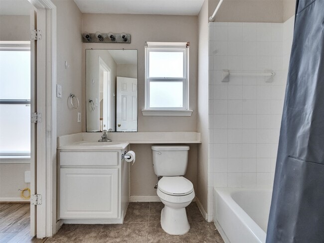 Building Photo - 3902 Breaux Bridge Ln