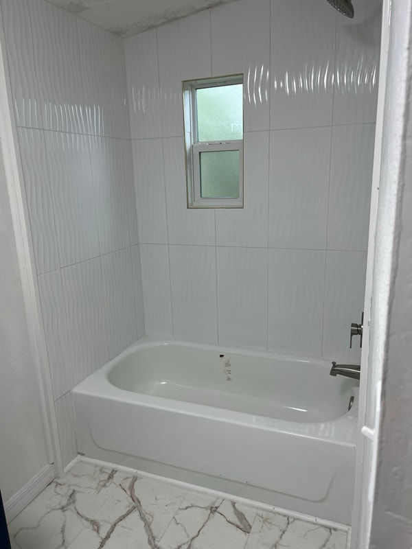 Building Photo - 109 Caracas St