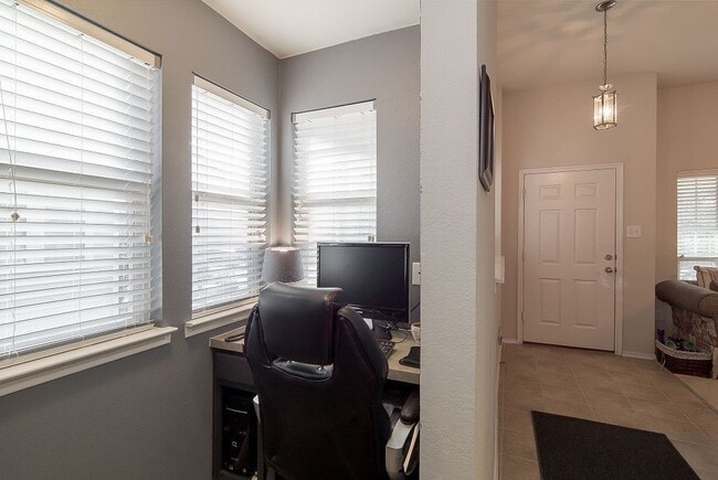 Building Photo - LIVE IN ANNA/ 3 Bdrm/2 Bath/ Cape Cod Cottage/ Lots Of Charm