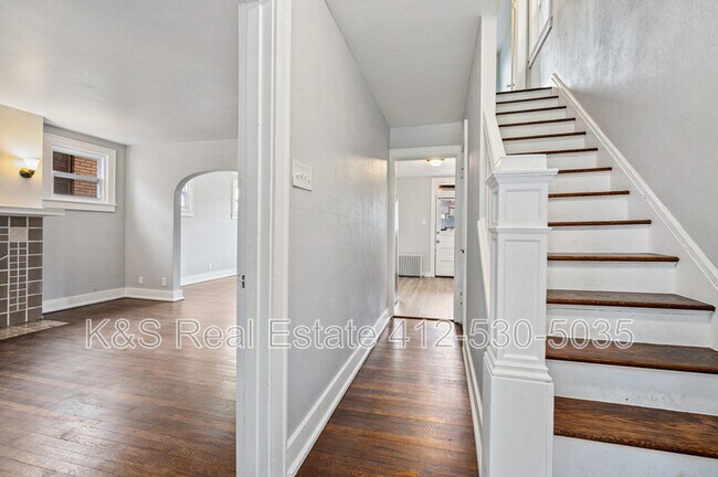 Building Photo - 139 Sumner Ave