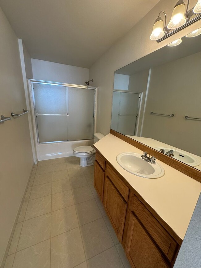 Building Photo - 4bd/2.5ba Bothell House