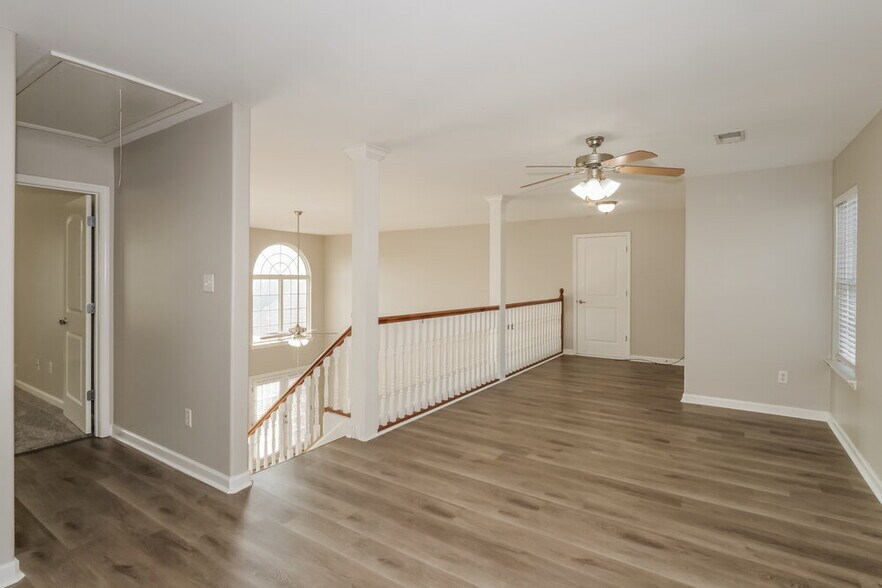 Building Photo - 1655 Kings Pond Cove
