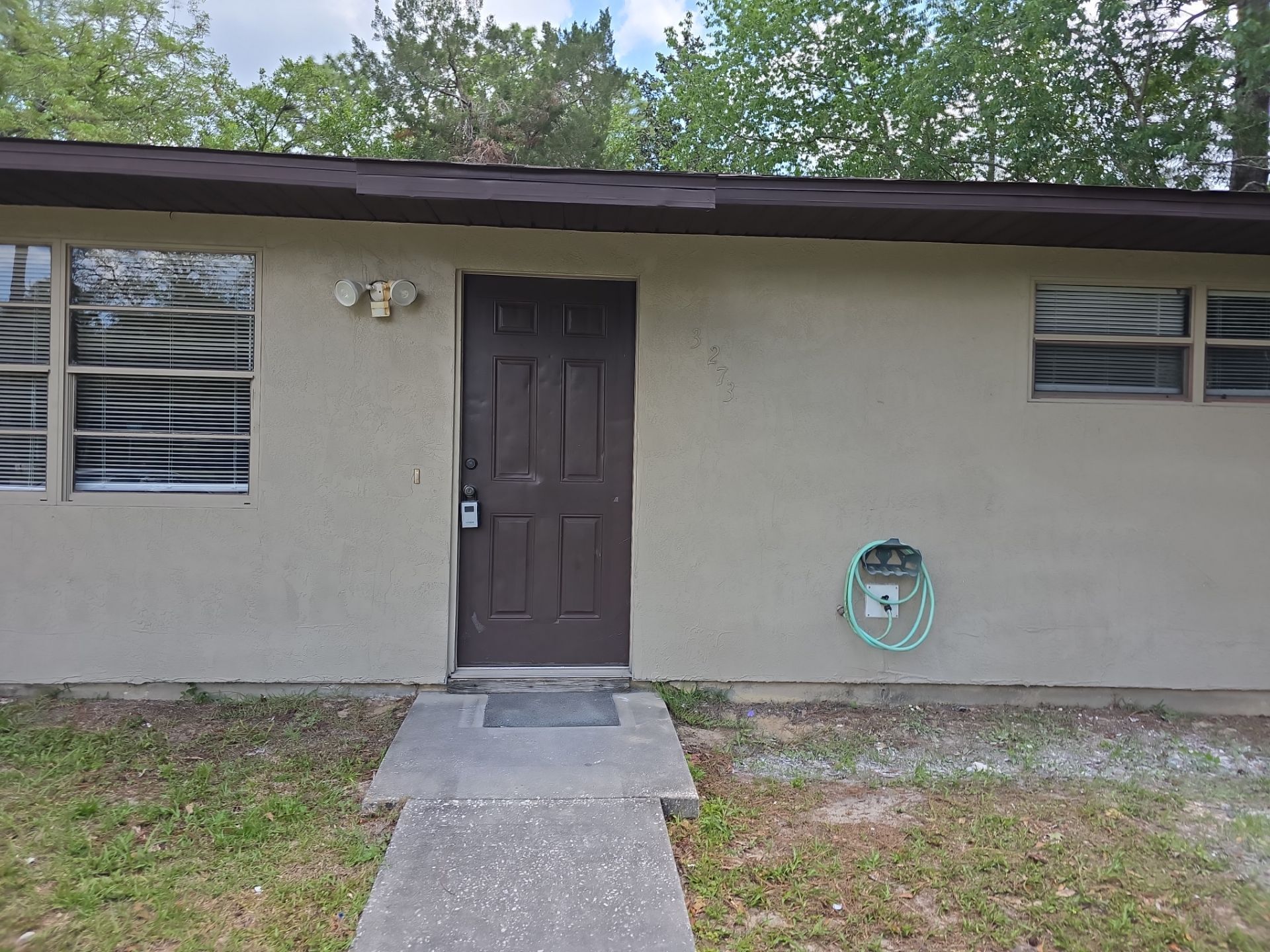 Building Photo - 3273 S Alabama Ave
