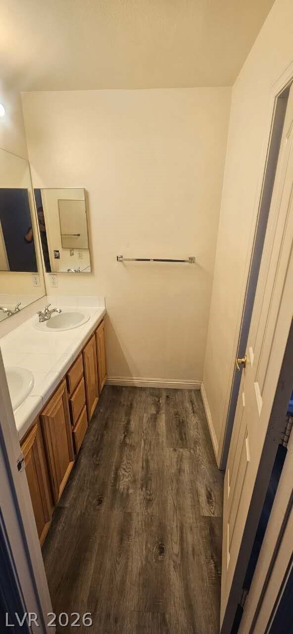 Building Photo - 861 Cavaison Ave