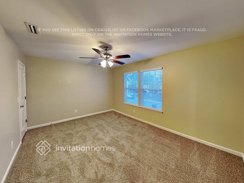 Building Photo - 111 Louden Dr