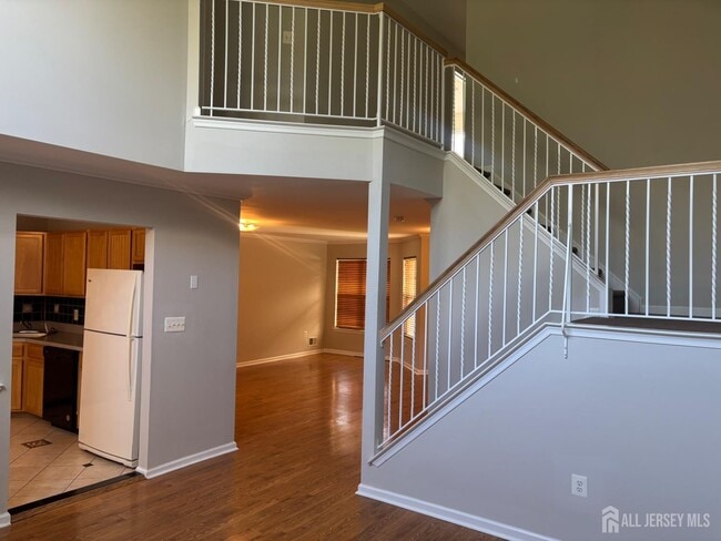 Building Photo - 131 Murray Dr