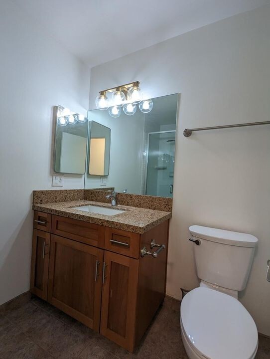 Building Photo - 118 S Wetherly Dr