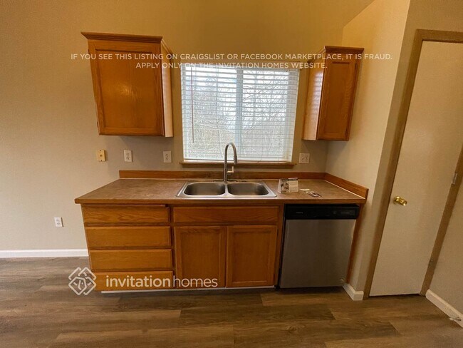 Building Photo - 1315 187th St Ct E