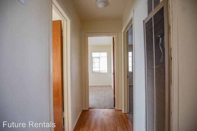 Building Photo - 3 br, 2 bath House - 1010 Dexter