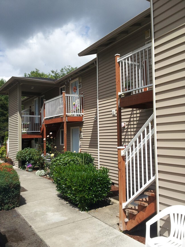 Windsong Apartments 19880 3rd Ave NW Poulsbo WA 98370 Apartment Finder