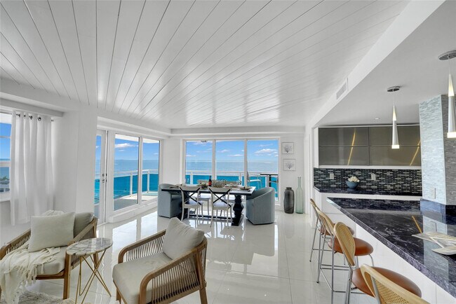 Building Photo - 3430 Galt Ocean Dr