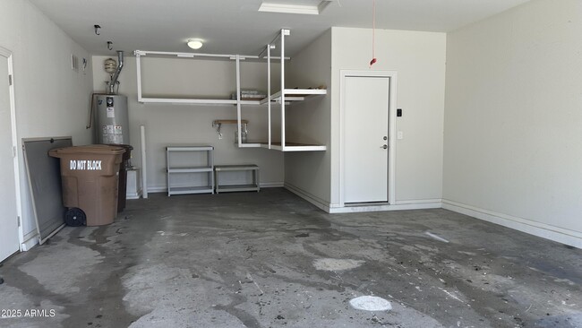 Building Photo - 26380 N 107th Ln