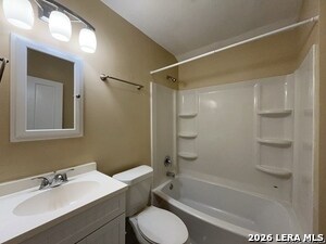 Building Photo - 413 E Courtland Pl