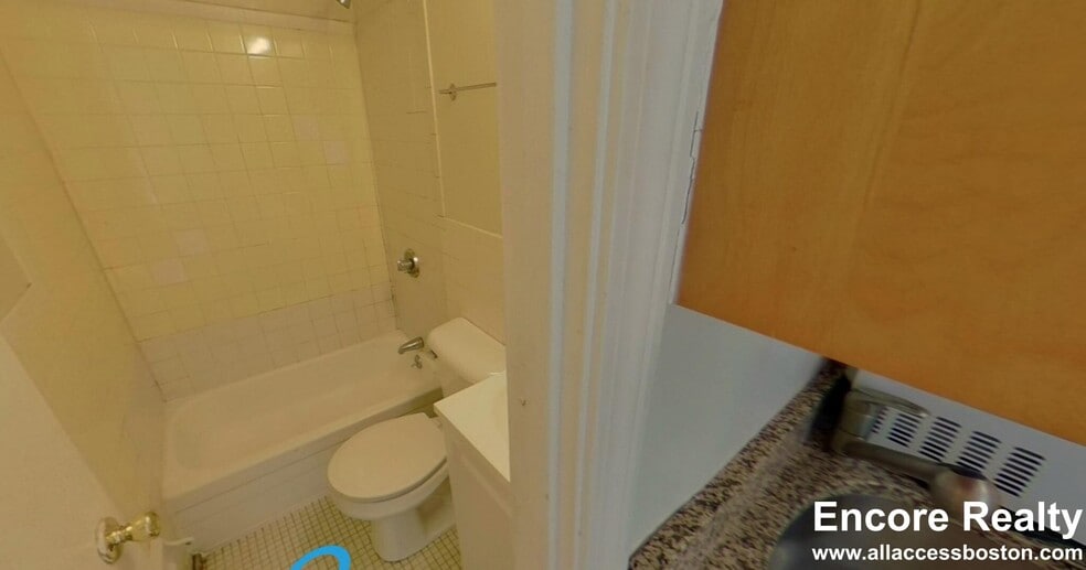 Building Photo - 10 Wait St