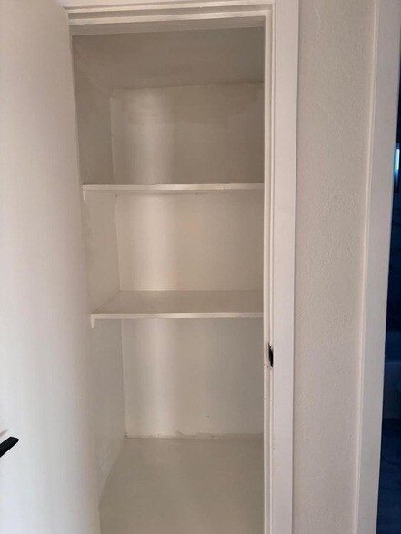 Building Photo - 8233 N 29th Ave