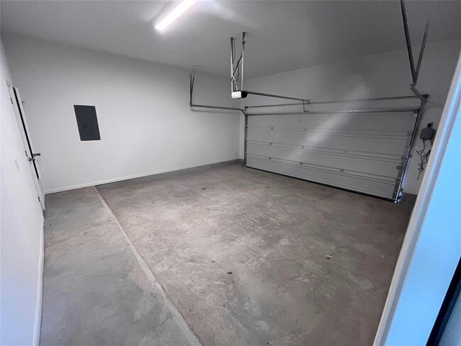 Building Photo - 8519 Sommery Ln