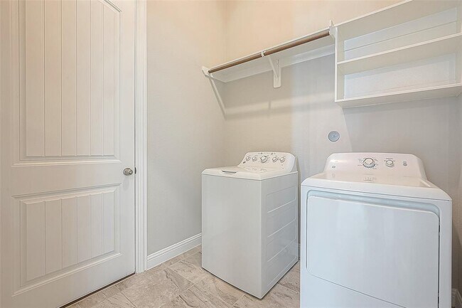 Building Photo - 4778 Misty Ranch Dr