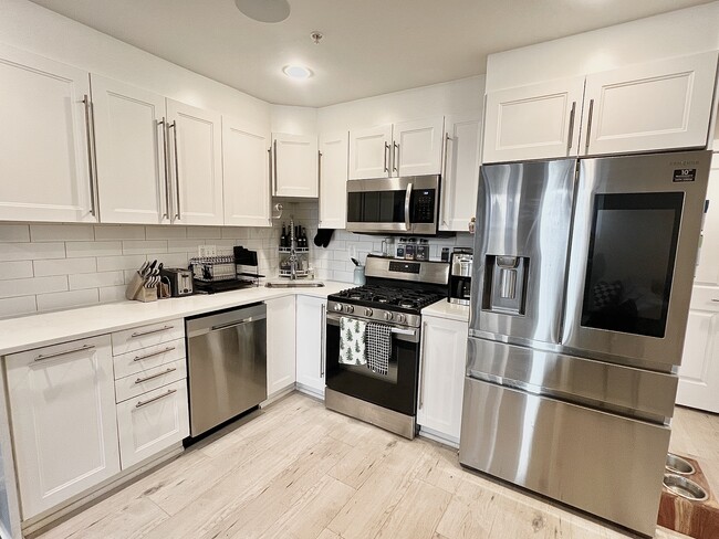 Kitchen - 2102 1st St NW