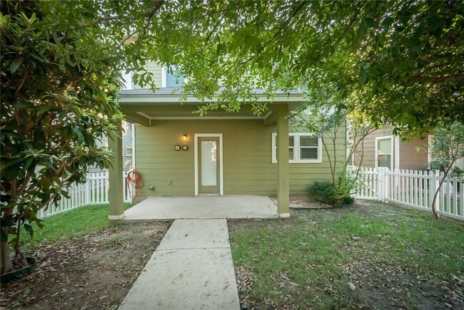 Building Photo - 642 Mcgarity-