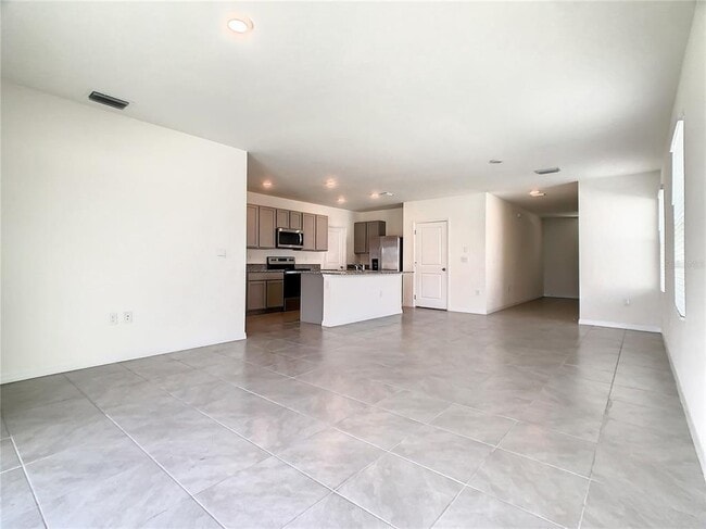 Building Photo - 16506 Mosaic Oar Dr