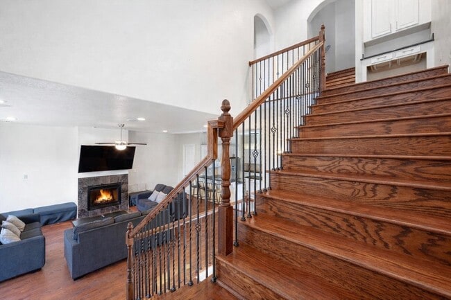 Building Photo - 3507 Jackson St