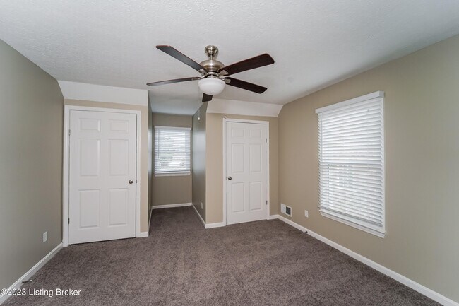Building Photo - 8716 Astrid Ave