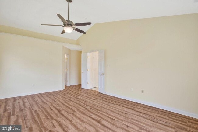 Building Photo - 9112 Granite Ct