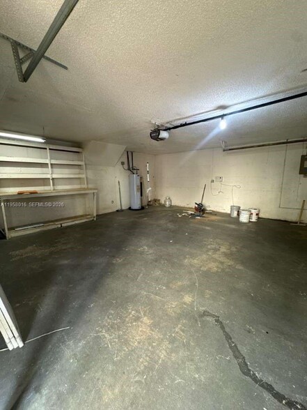 Building Photo - 10034 SW 221st St Rd