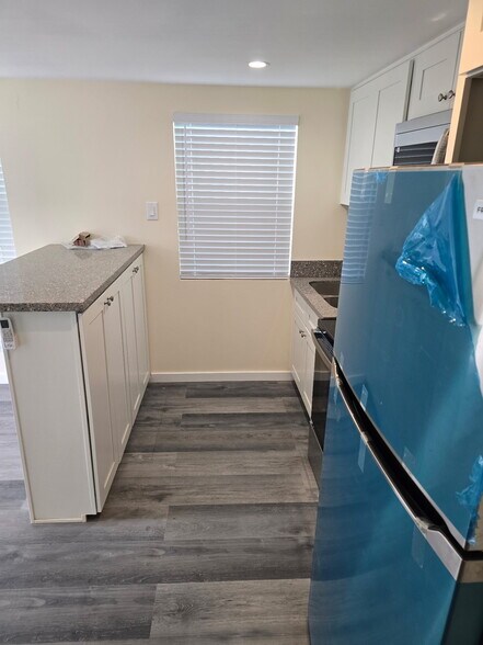 Building Photo - 4336 Lime St