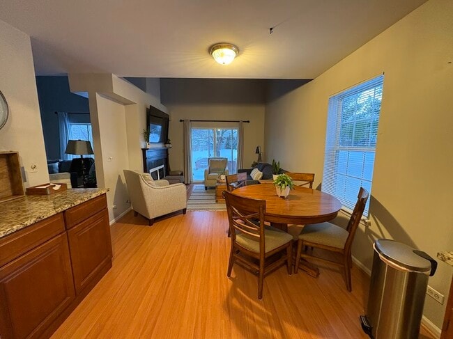 Building Photo - 1267 Derby Ln