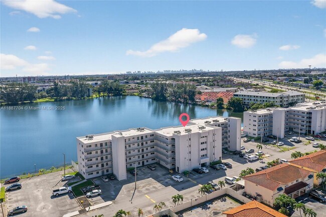 Building Photo - 9915 W Okeechobee Rd