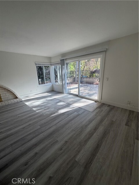 Building Photo - 2866 Treeview Pl