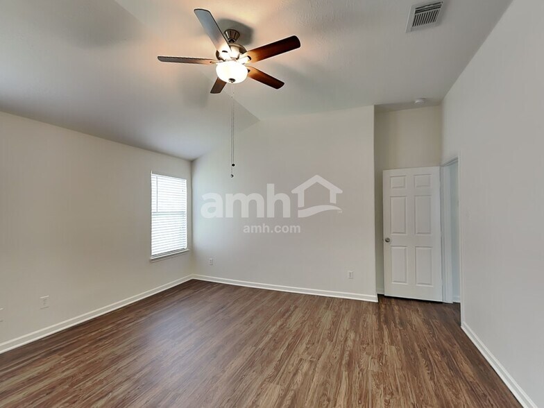 Building Photo - 15831 Aldridge Creek Ct