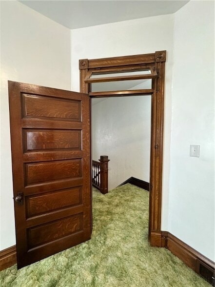 Building Photo - 407 Fallowfield Ave