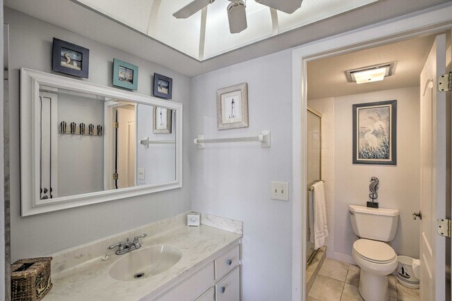 Building Photo - 1009 SE 46th Ln