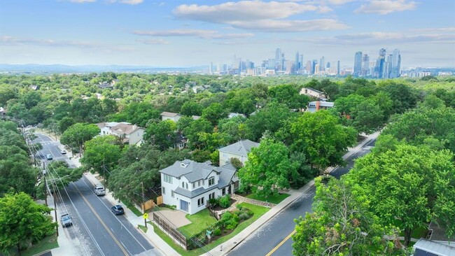 Building Photo - 2110 Travis Heights Blvd