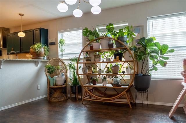 Building Photo - 1444 E Richmond Ave