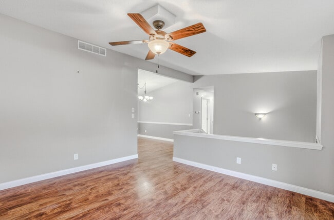 Building Photo - 4320 W Brookview Ct